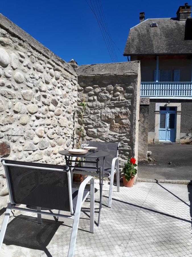 Bel Appartement Renove Dans Maison Bigourdane Pouzac Exteriör bild